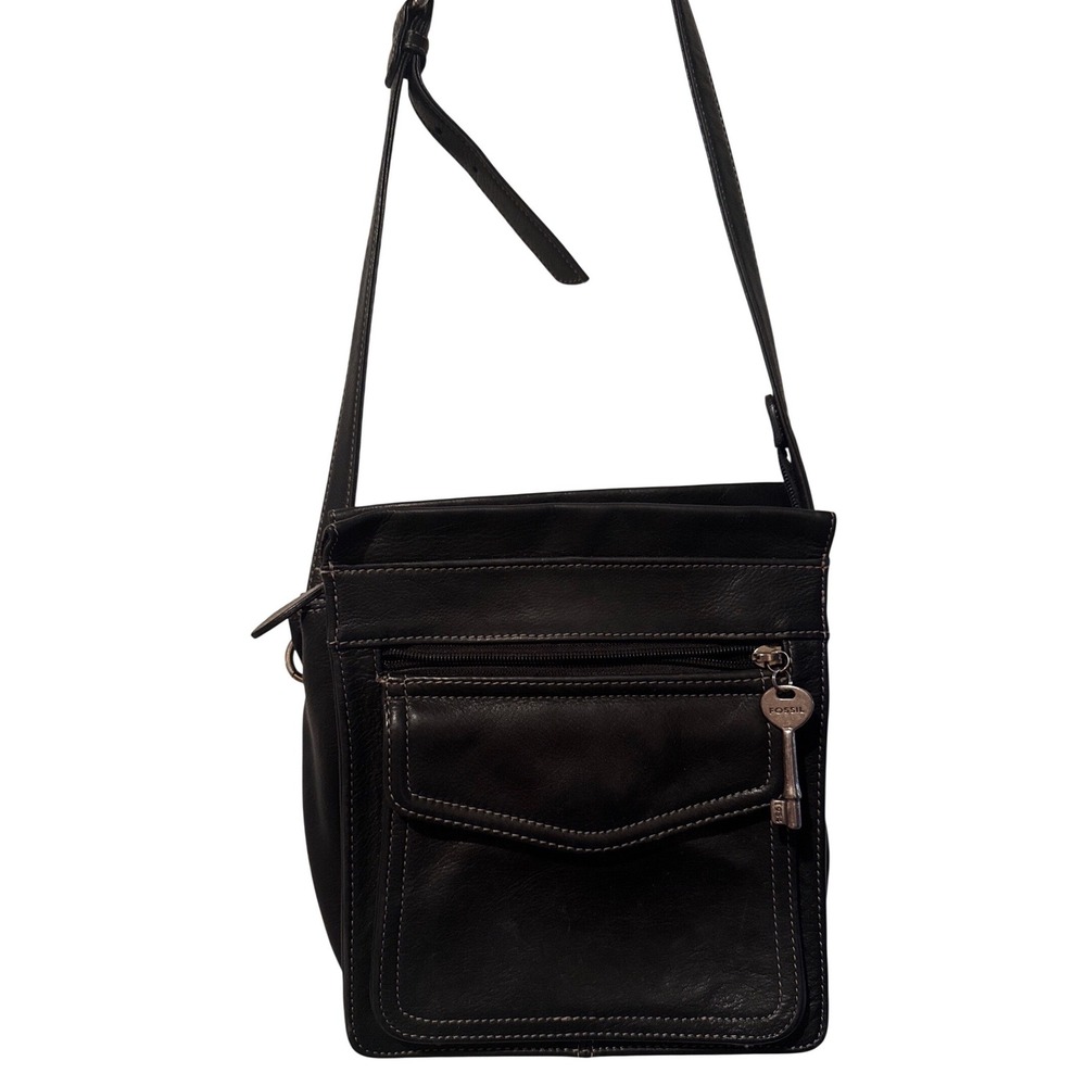Fossil Black Leather Crossbody Bag  Signature Key Charm Organizer 75082 9 x 8